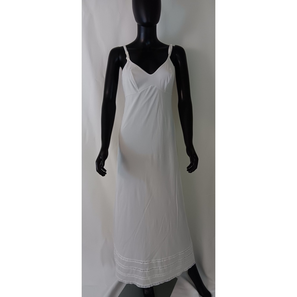 Vintage Gossard Artemis White Full Slip Antron Nylon Lace Trim 36-Average 8014